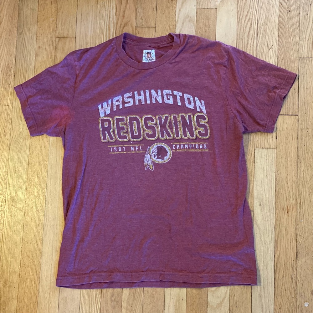 Washington Redskin football tee shirt